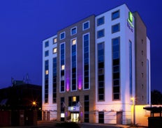 Holiday Inn Express London - Watford Junction