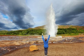 Golden Circle Express ferð með valfrjálsum aðgangi að Bláa lóninu frá Reykjavík