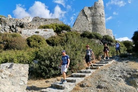 Wandern in kleiner Gruppe von Kiotari nach Asklipio