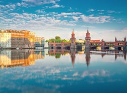 Photo of panorama of New City Hall in Hannover in a beautiful summer day, Germany.