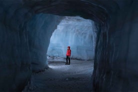 Frá Húsafelli: Ævintýraferð í ísgöng Langjökuls