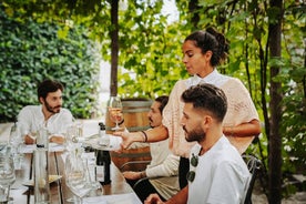 Pompeii begeleid en reis naar twee wijnhuizen met lunch