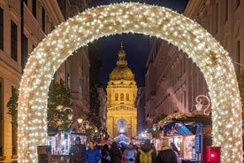 Christmas in Budapest: Merry Walking Tour of the Christmas Market