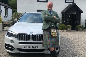 Excursión privada de un día a las destilerías de whisky de Escocia y degustación en un automóvil de lujo