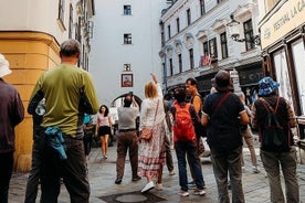 Bratislava van Wenen met de bus met lunch en bier proeven