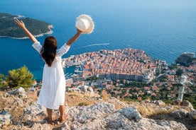 Excursion privée à terre: campagne de Dubrovnik et visite à pied historique