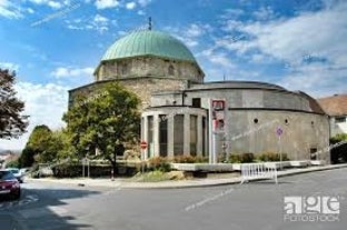 Mosque of Pasha Qasim