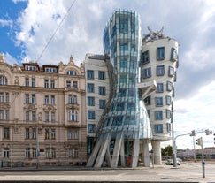 Dancing House