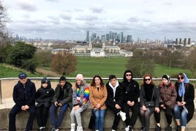 Bootsfahrt auf dem Greenwich River mit öffentlichen Verkehrsmitteln