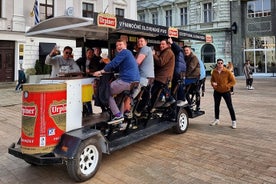 Originale Bratislava Beer Bike Tours - Alt-du-kan-drikke