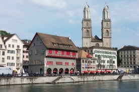 Zurich: Private Walking Tour with a Local Guide