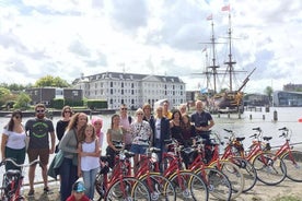 Historical Bike Tour English Français Español Deutsh