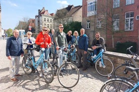 Bruges: City Highlights Bike Tour