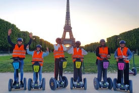 Parigi di Segway di notte - Parigi illuminata