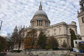 Roman Ruins to Blitz Bombings: A Walking Tour of London's Fiery History