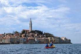 Passeio de caiaque ao pôr do sol em Rovinj