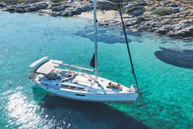 Croisière privée en voilier sur l'île de Dia avec repas et activités nautiques