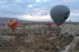 Cappadocia: Hot Air Balloon Flight at Sunrise