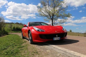 Ferrari GTC4 Lusso V12 - Driving Experience a Maranello