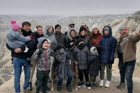 Tour privato della Cappadocia di un'intera giornata con pranzo