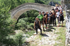 Randonnée aux ponts de pierre et aux villages traditionnels de Zagori