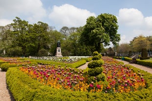 Photo of Cardiff, United Kingdom by Margaret Decker