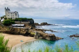 サン セバスティアン発ビアリッツとフランス バスク海岸のプライベート ツアー