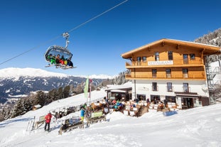 photo of the village Jerzens in the Pitztal in Austria.