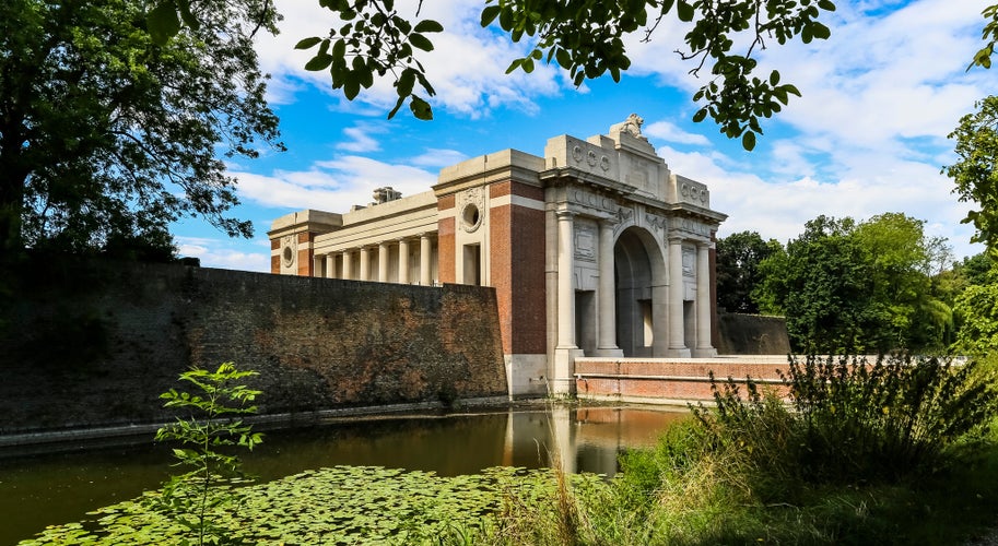 photo of Menin Gate in Ypres, Belgium.