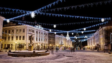 Town Hall Square