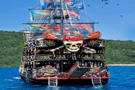 Alanya: Pirates of Alanya Boat Tour with Lunch and Drinks