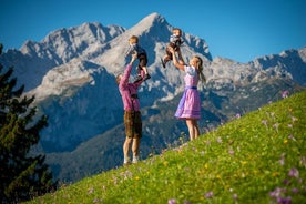 Séance photo au sommet d'une montagne