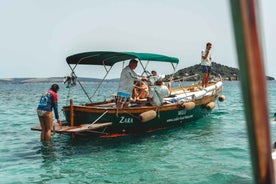 Zadar: 3 Island Snorkeling Cruise with Prosecco
