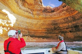 Portimão: visite en hors-bord des grottes de Benagil