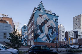 Small Scale Street Art Tour in Rotterdam