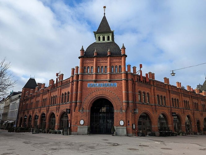 Östermalms saluhall.jpg